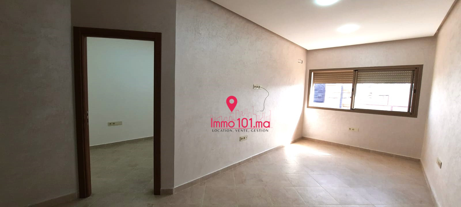 Location appartement pour usage professionnel à Guich Oudaya YBLB1971